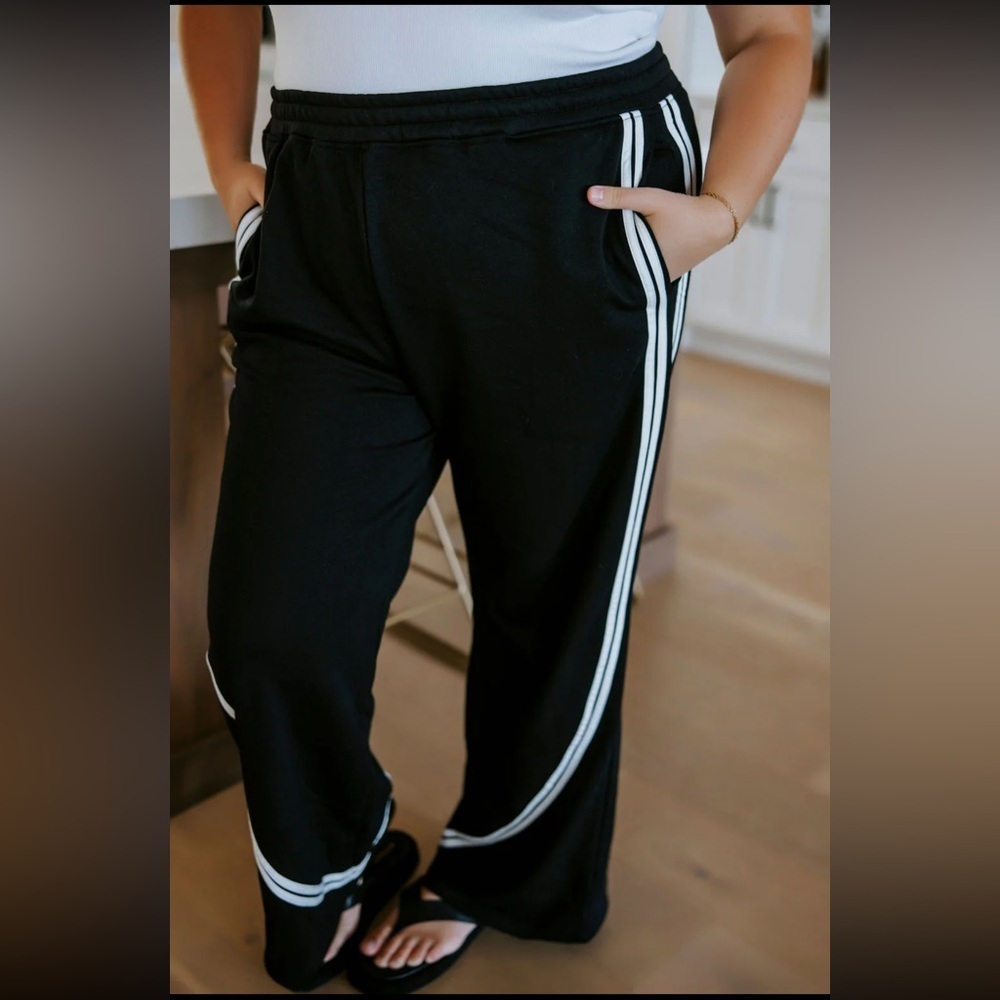 Jade By Jane Plus Stripe Wide Leg Pants Size 1XL Black White Elastic Waistband